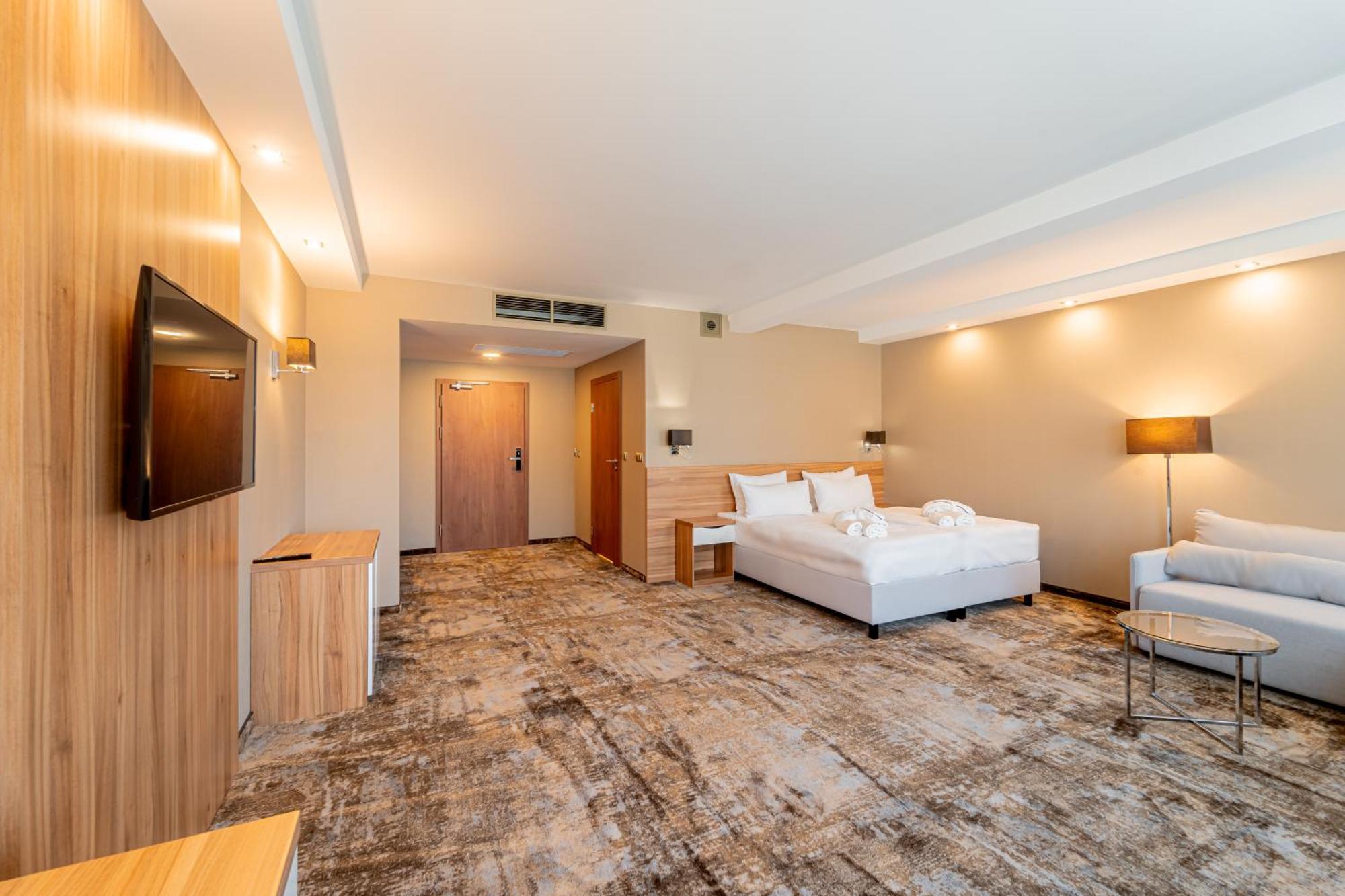 Blue&Green Baltic Hotel Medispa&Fit 科沃布热格 外观 照片